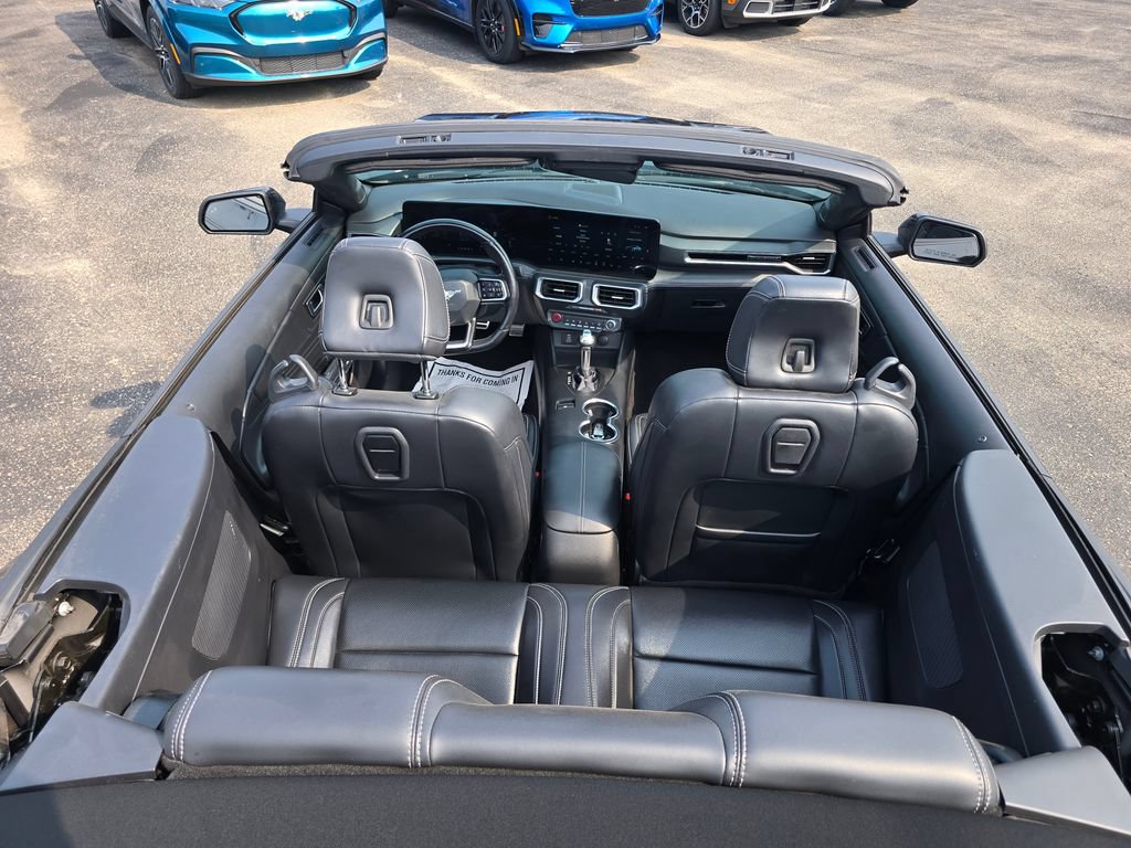 Certified 2025 Ford Mustang Premium RWD image 11