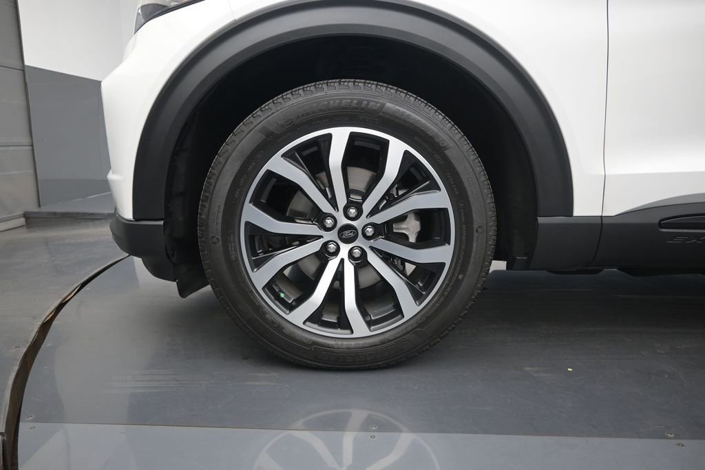 Certified 2022 Ford Explorer ST-Line RWD image 30