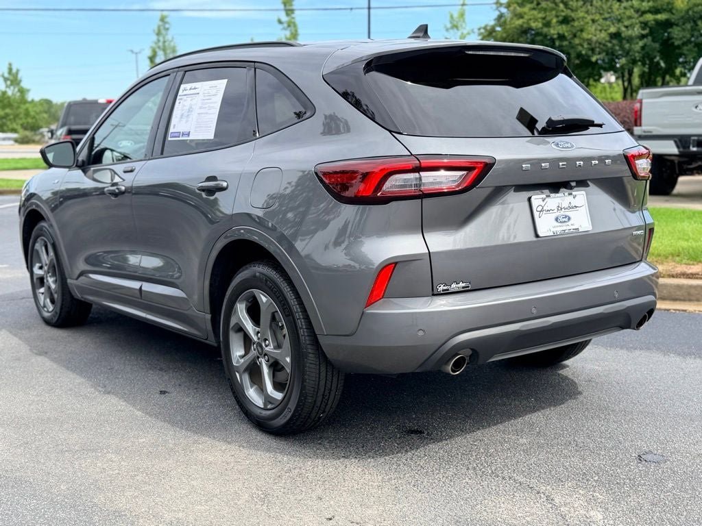 Certified 2024 Ford Escape ST-Line w/ Tech Pack #1 AWD/4WD image 6