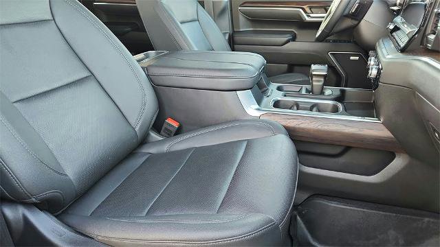 Used 2024 GMC Sierra 1500 SLT image 35
