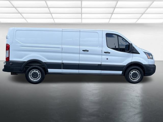 Certified 2017 Ford Transit 250 148 Low Roof RWD image 3