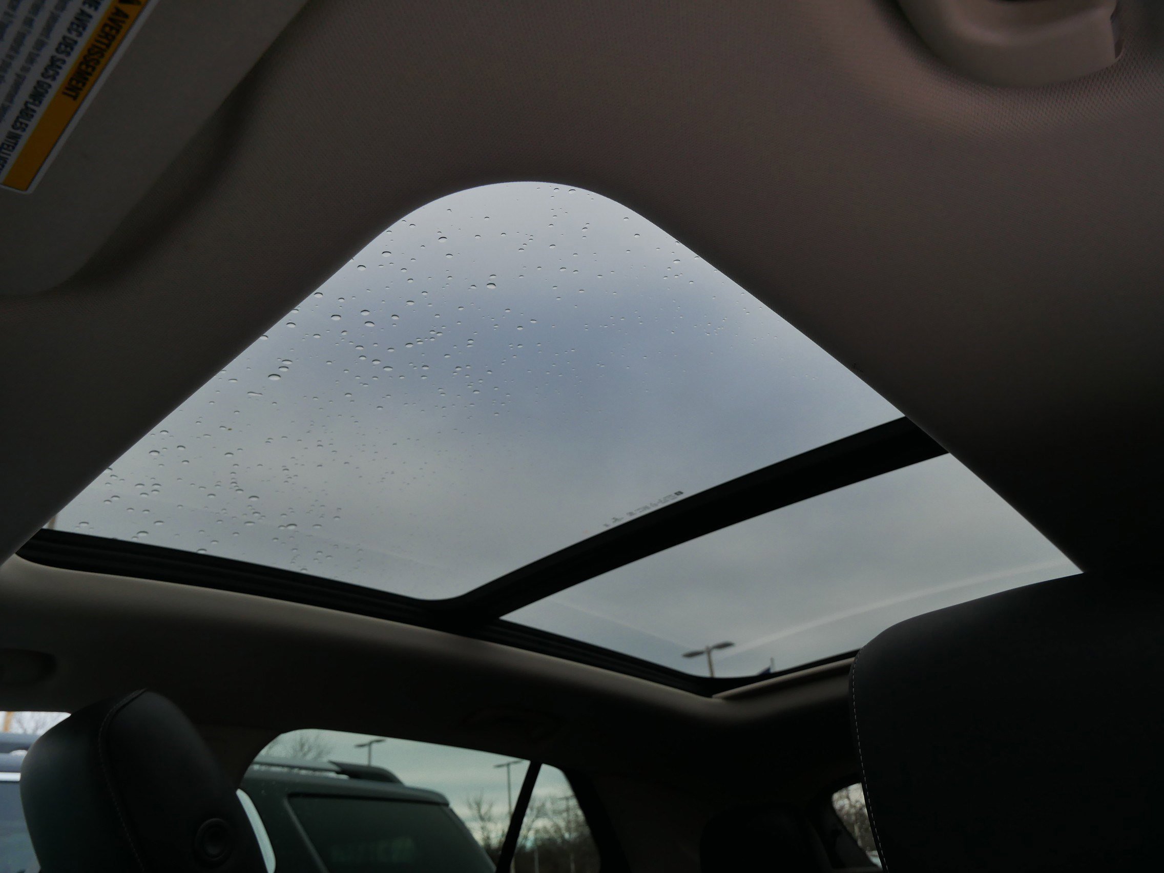 Used 2021 Buick Envision Essence w/ Technology Package I image 35