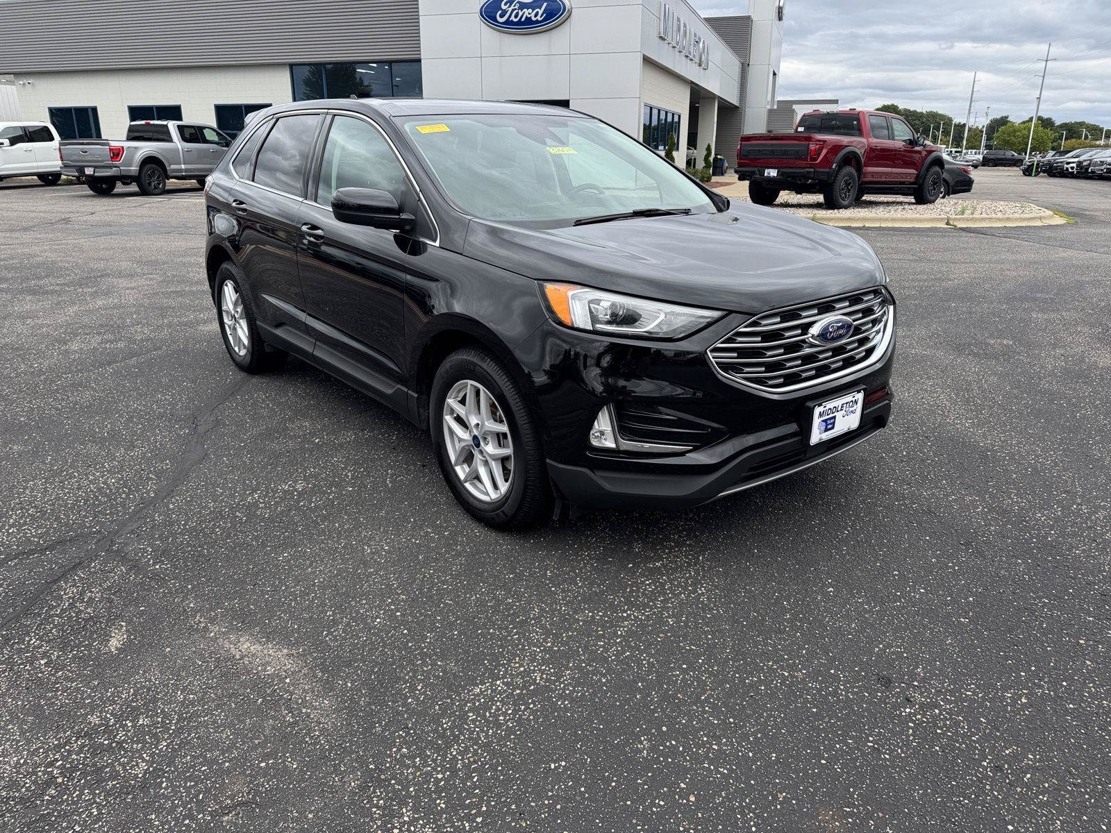 Certified 2021 Ford Edge SEL w/ Convenience Package AWD/4WD image 3