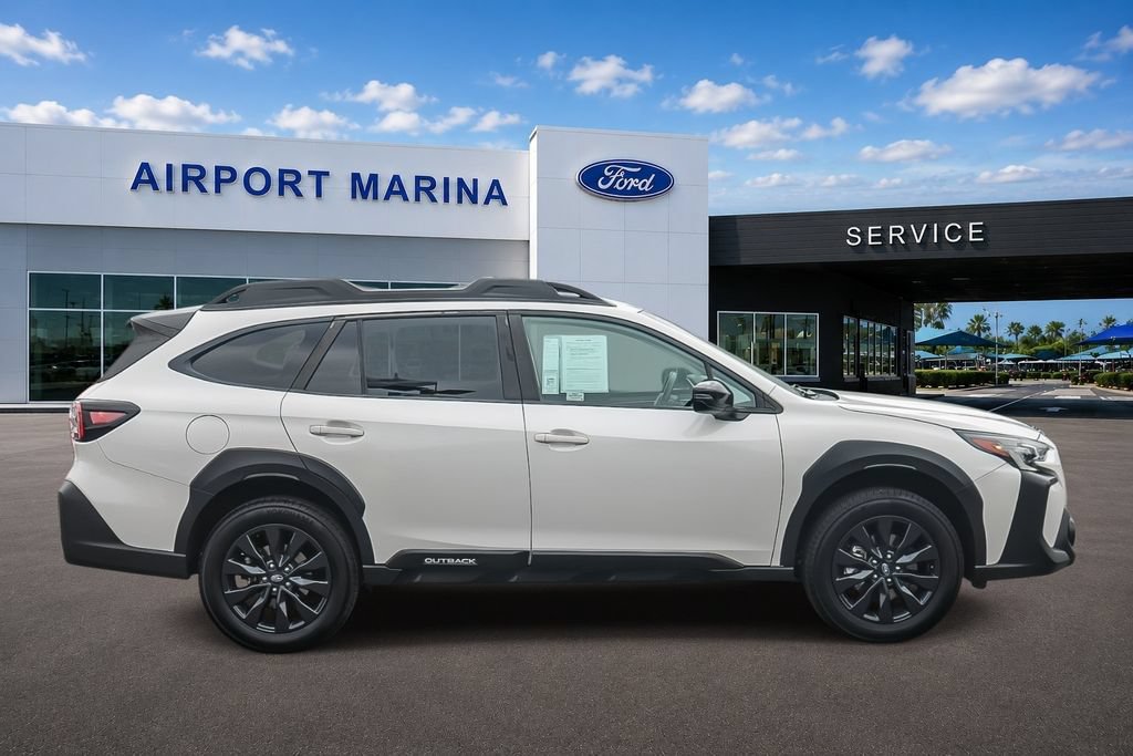 Used 2023 Subaru Outback Onyx Edition AWD/4WD image 9