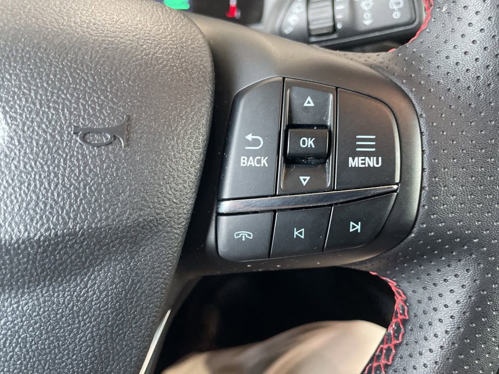 Certified 2025 Ford Escape ST-Line AWD/4WD image 19