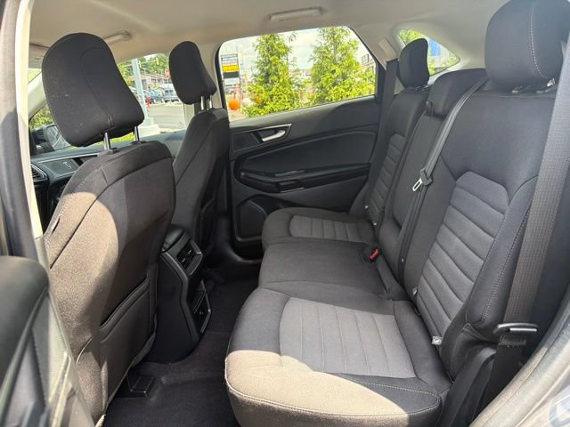 Certified 2024 Ford Edge SE w/ Black Appearance Package AWD/4WD image 14