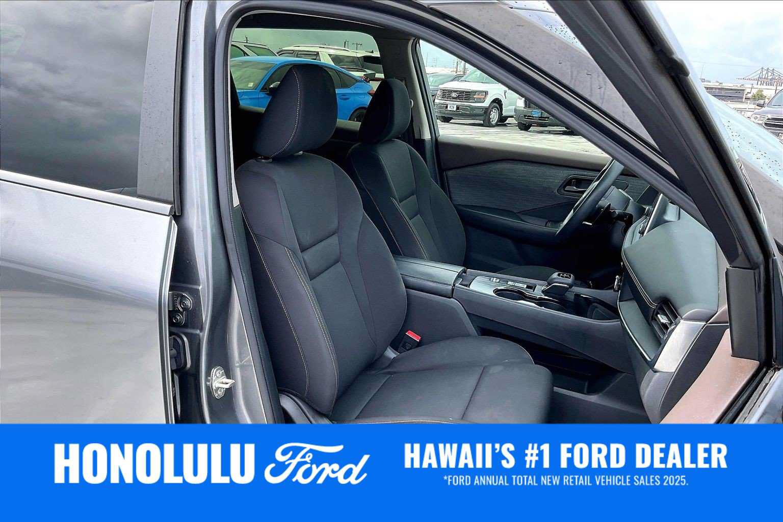 Used 2023 Nissan Rogue S FWD image 13