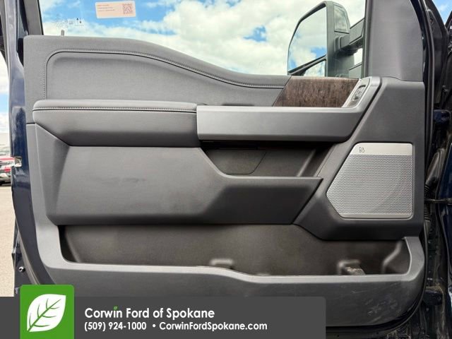 Certified 2025 Ford F350 Lariat w/ Camper Package AWD/4WD image 20