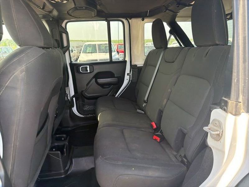 Used 2021 Jeep Wrangler Unlimited Sport AWD/4WD image 13