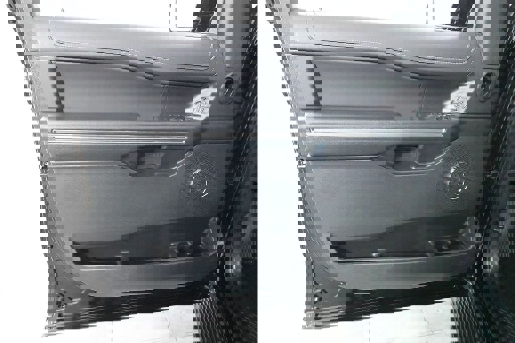 Certified 2024 Ford Expedition Max XLT image 21