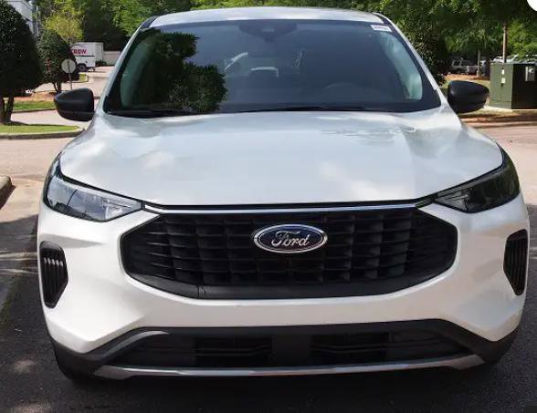 Certified 2023 Ford Escape Active w/ Tech Pack #1 AWD/4WD image 3