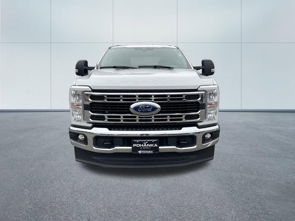 Certified 2024 Ford F350 XLT image 3