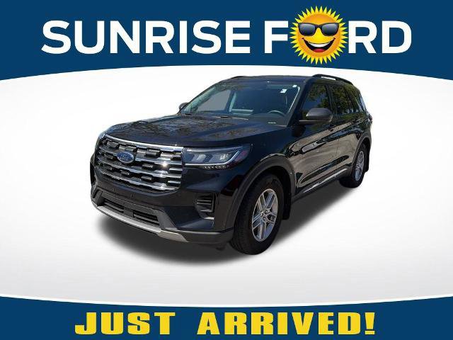 Certified 2025 Ford Explorer Active image 7