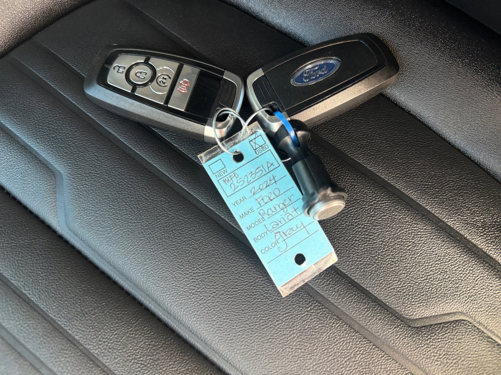 Certified 2024 Ford Ranger Lariat w/ FX4 Off-Road Package image 32