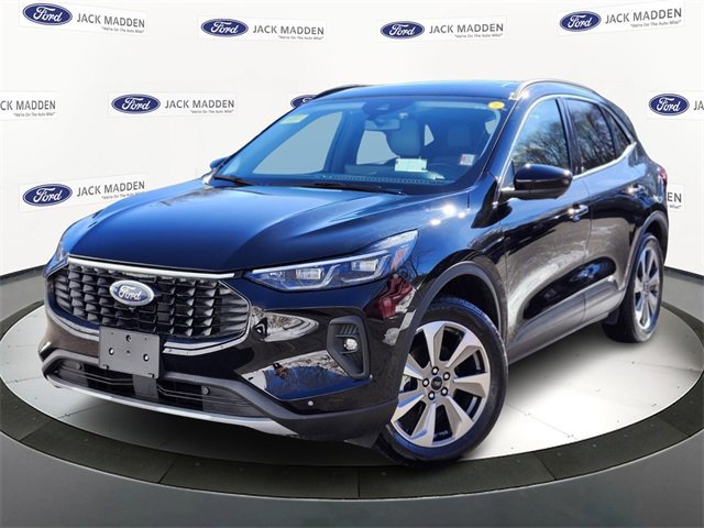 Certified 2025 Ford Escape Platinum w/ Premium Technology Package image 7