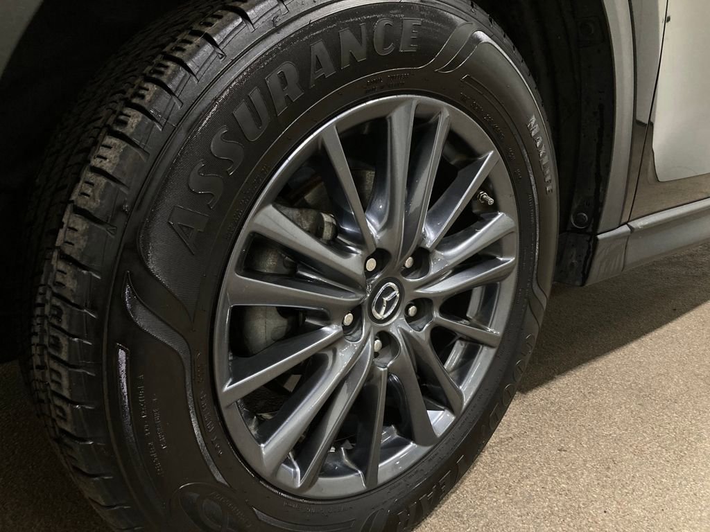 Used 2020 MAZDA CX-5 Touring image 15