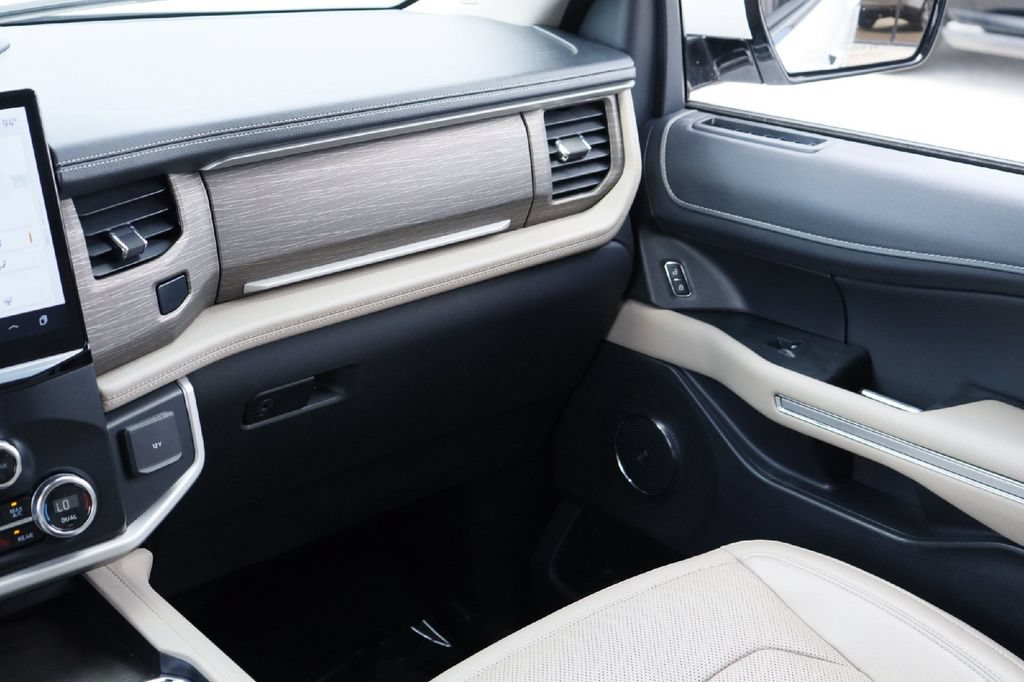 Certified 2024 Ford Expedition Max Limited RWD image 20
