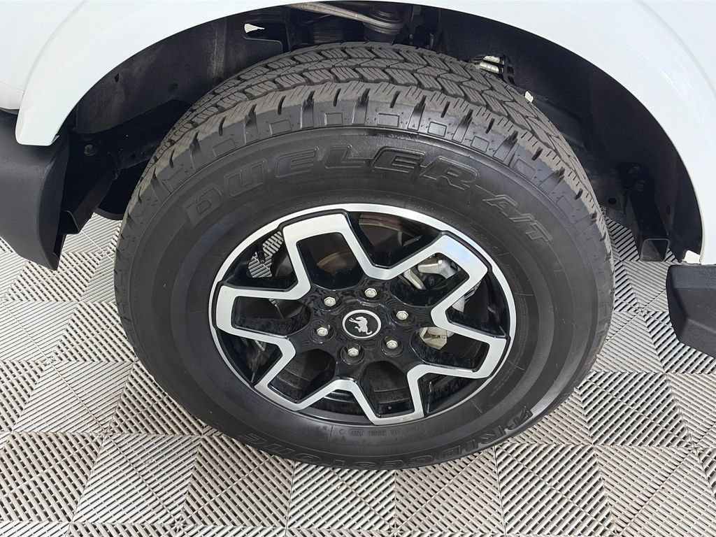 Certified 2022 Ford Bronco Outer Banks AWD/4WD image 8