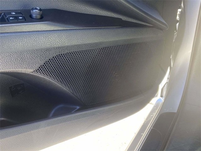 Used 2024 Toyota Camry SE image 28