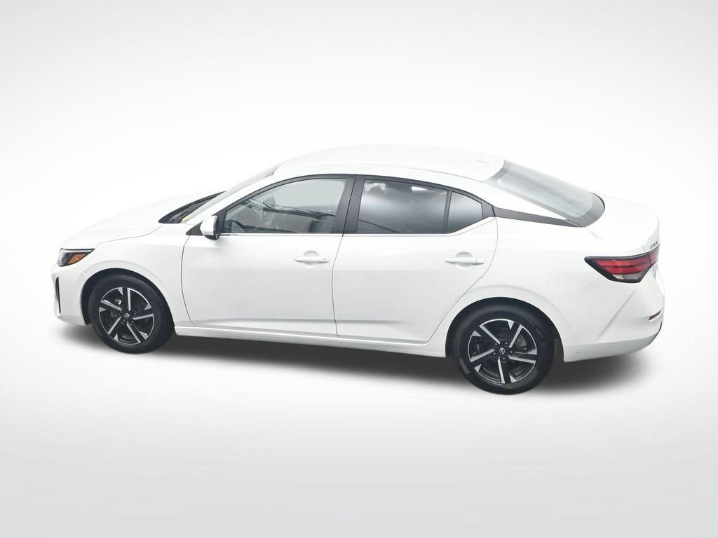 Used 2024 Nissan Sentra SV FWD image 35