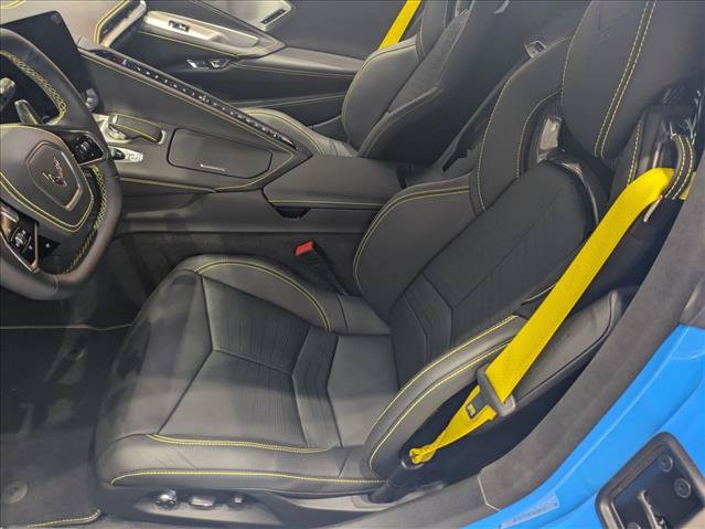 Used 2023 Chevrolet Corvette Stingray Premium Cpe w/ Battery Protection Package RWD image 17
