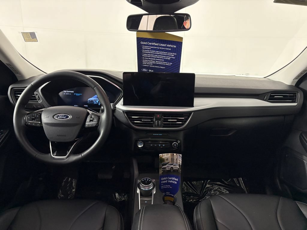 Certified 2026 Ford Escape Platinum w/ Premium Technology Package AWD/4WD image 28