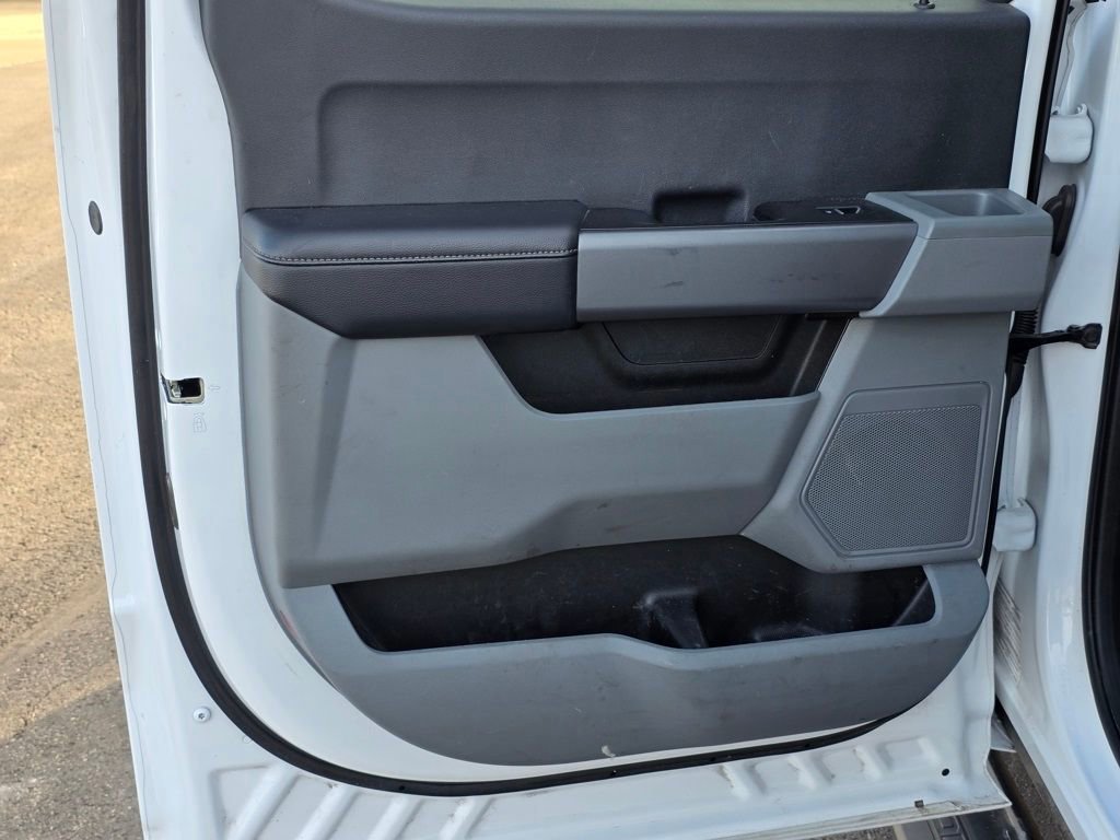 Certified 2025 Ford F350 XLT image 27