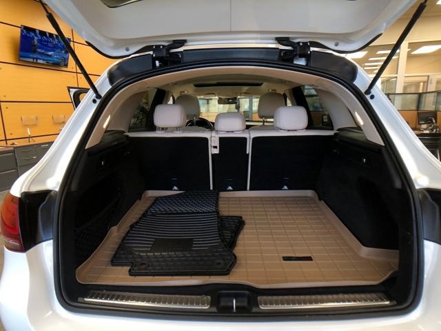 Used 2022 Mercedes-Benz GLC 300 4MATIC image 22