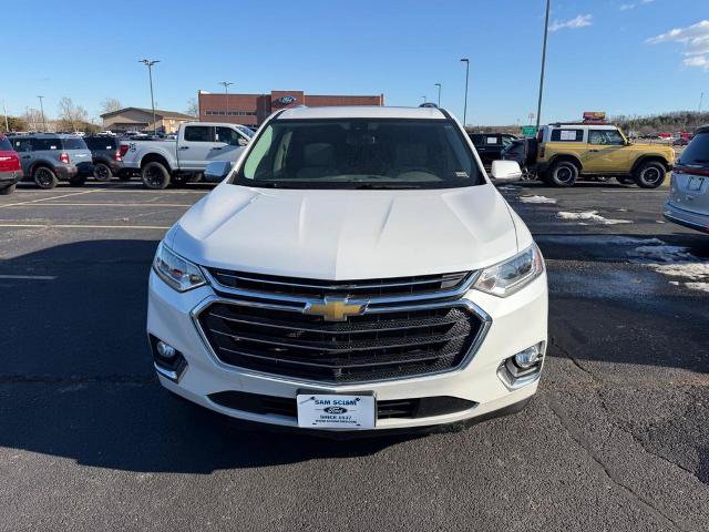 Used 2021 Chevrolet Traverse Premier w/ LPO, Floor Liner Package FWD image 9