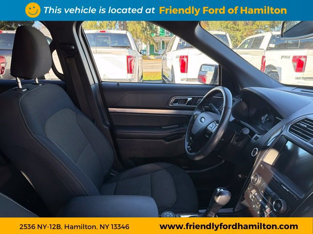 Certified 2019 Ford Explorer XLT w/ Equipment Group 201A AWD/4WD image 37