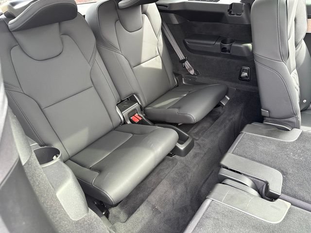 Used 2025 Volvo XC90 B6 Plus AWD/4WD image 13