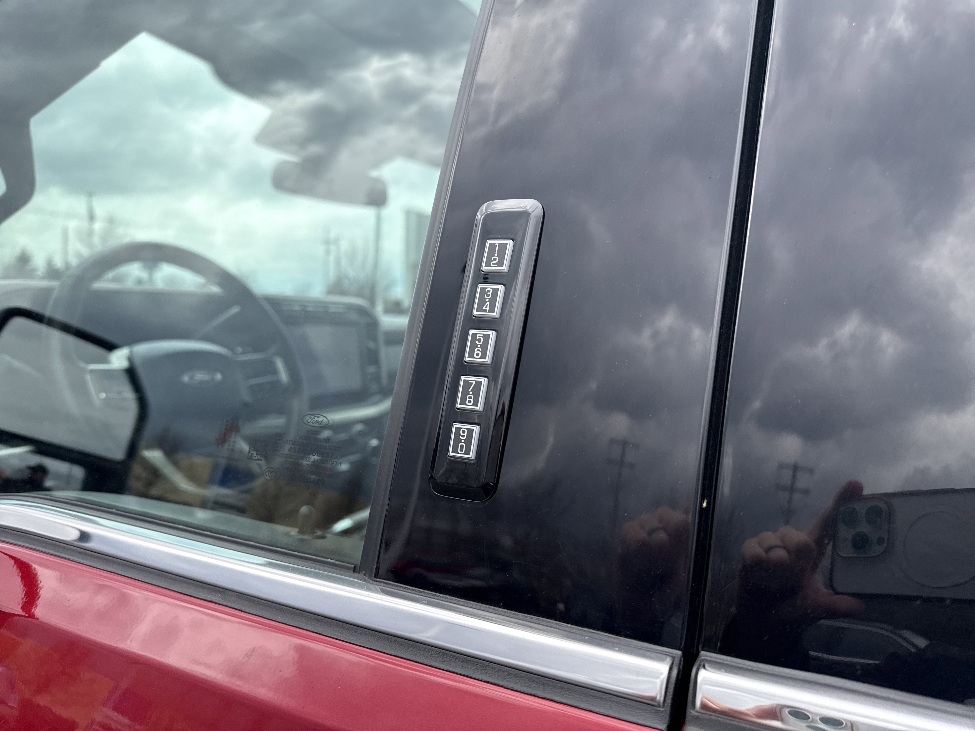 Certified 2024 Ford F350 King Ranch AWD/4WD image 21