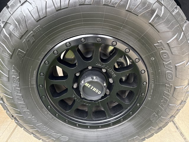 Used 2022 Chevrolet Silverado 2500 LTZ AWD/4WD image 11