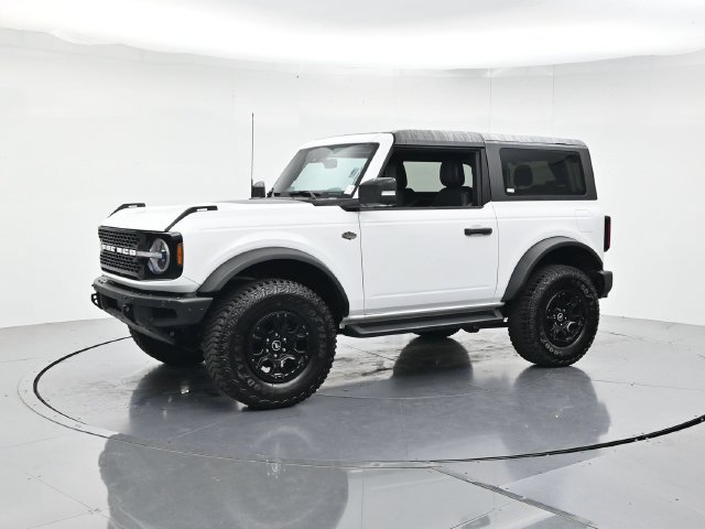 Certified 2023 Ford Bronco Wildtrak AWD/4WD image 5