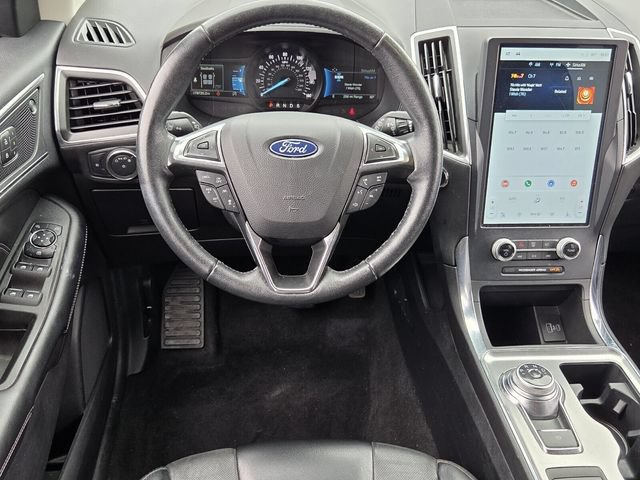 Certified 2022 Ford Edge Titanium w/ Equipment Group 301A AWD/4WD image 11