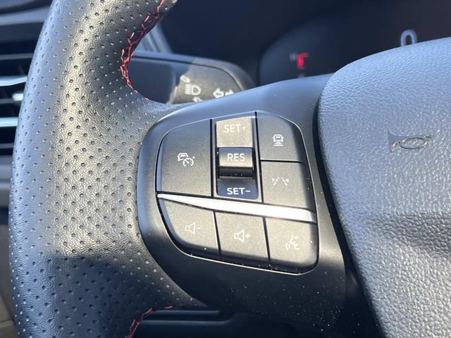 Certified 2024 Ford Escape ST-Line w/ Tech Pack #1 AWD/4WD image 28