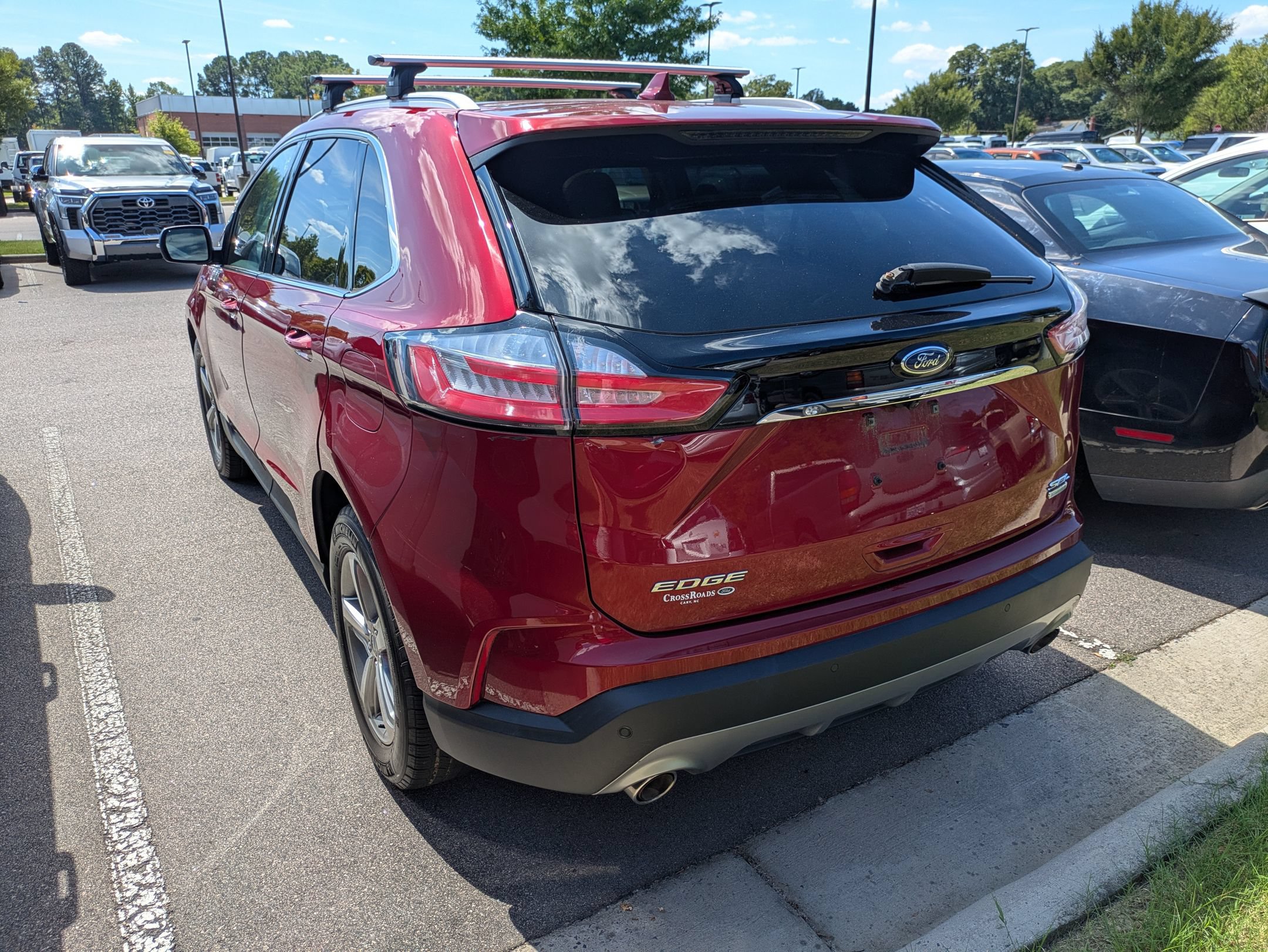 Certified 2019 Ford Edge SEL w/ Equipment Group 201A FWD image 4