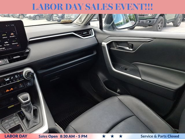Used 2023 Toyota RAV4 XLE Premium AWD/4WD image 16