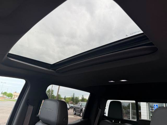 Used 2019 GMC Sierra 1500 Denali w/ Denali Ultimate Package AWD/4WD image 38