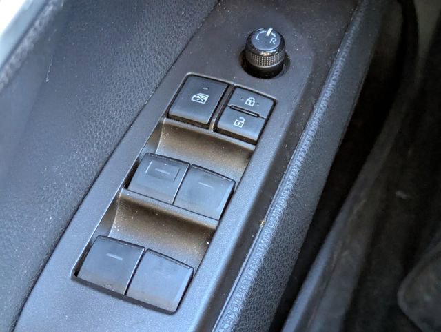 Used 2024 Toyota Camry SE w/ Convenience Package image 21