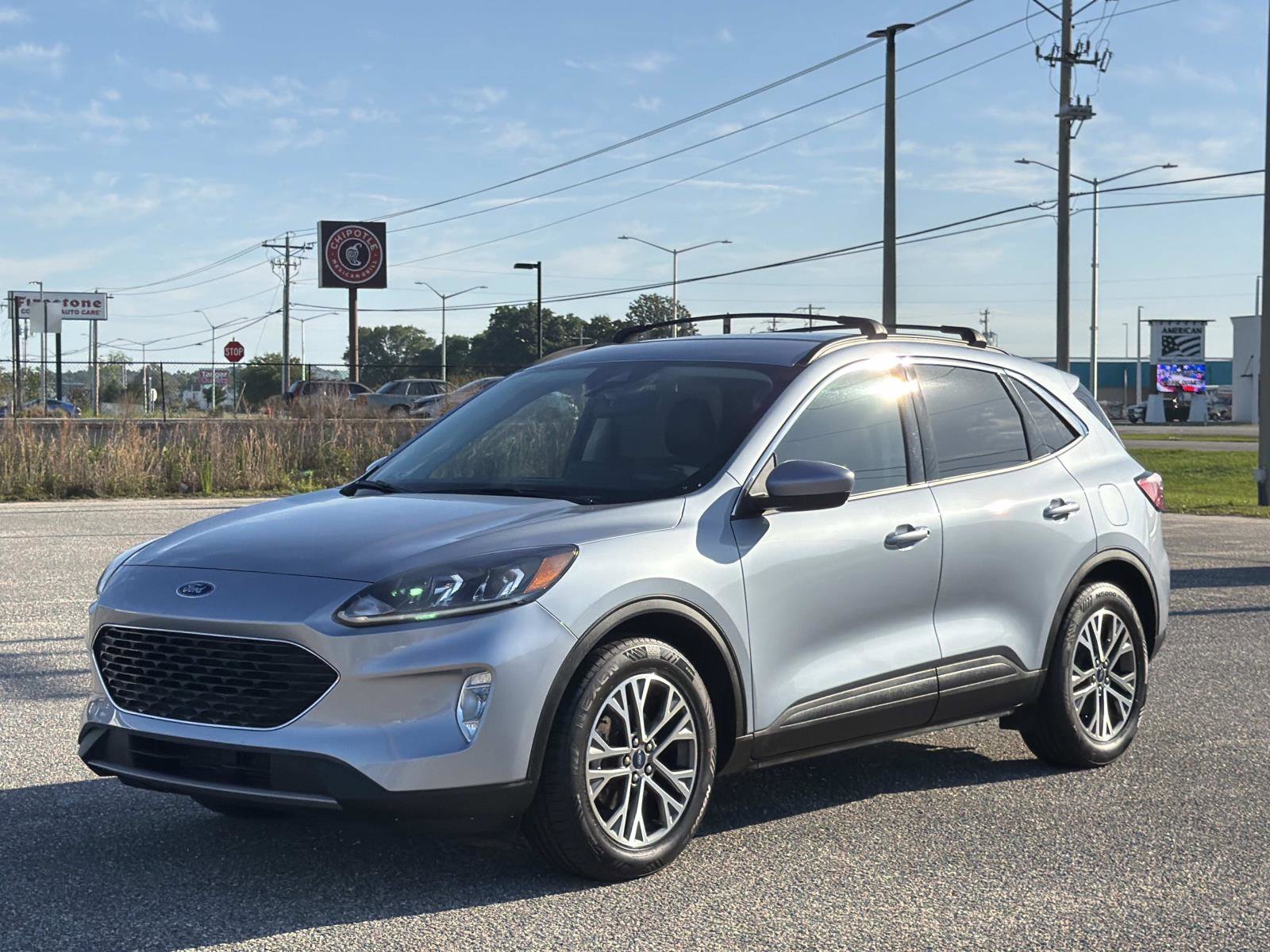 Certified 2022 Ford Escape SEL FWD image 8