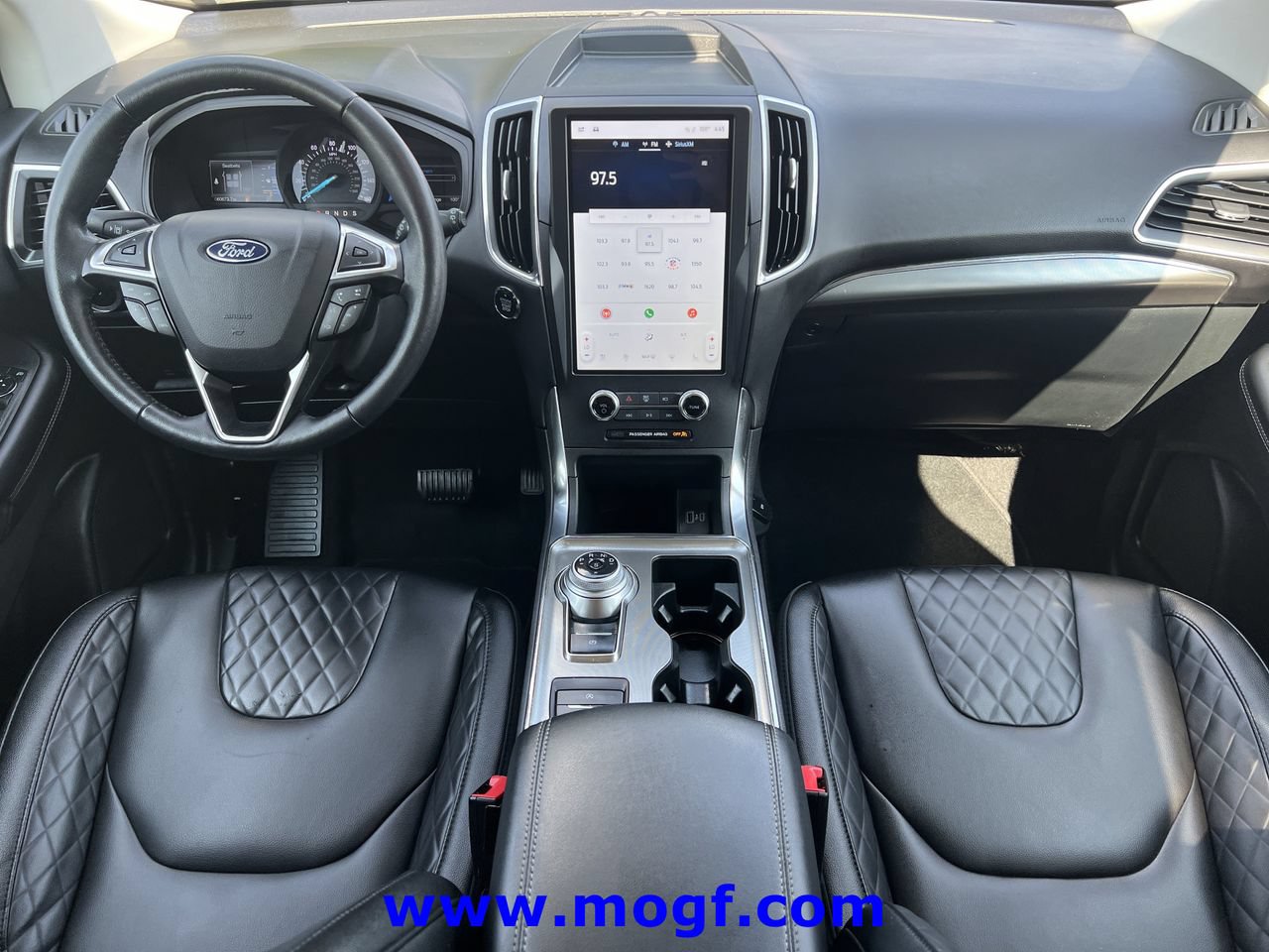 Certified 2024 Ford Edge Titanium AWD/4WD image 5