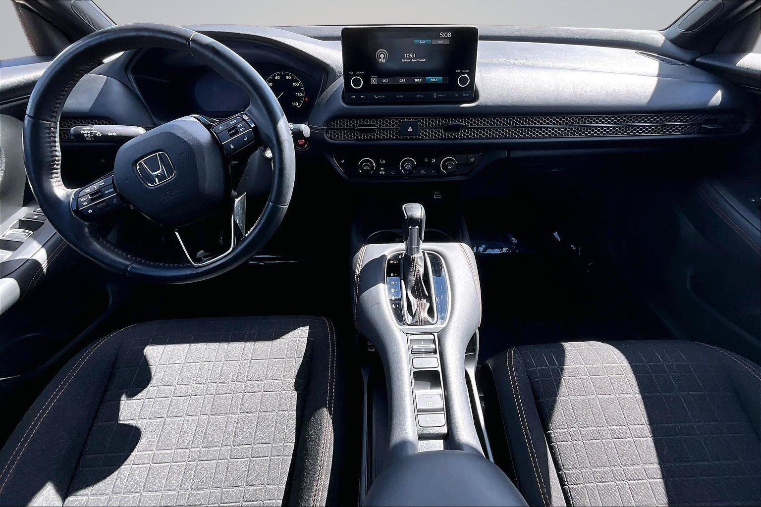 Used 2024 Honda HR-V Sport image 17