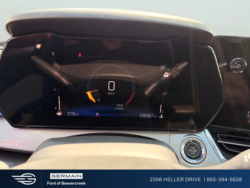 Used 2025 Chevrolet Trax LT w/ LT Convenience Package FWD image 15