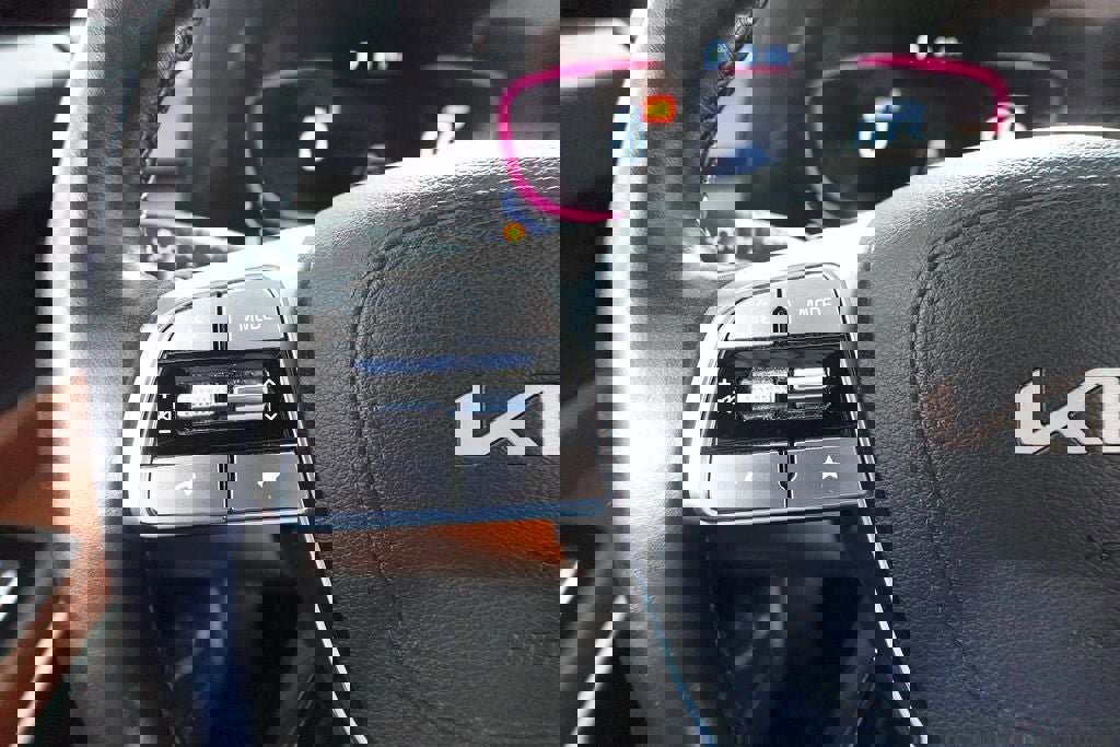 Used 2024 Kia Telluride EX X-Line image 12