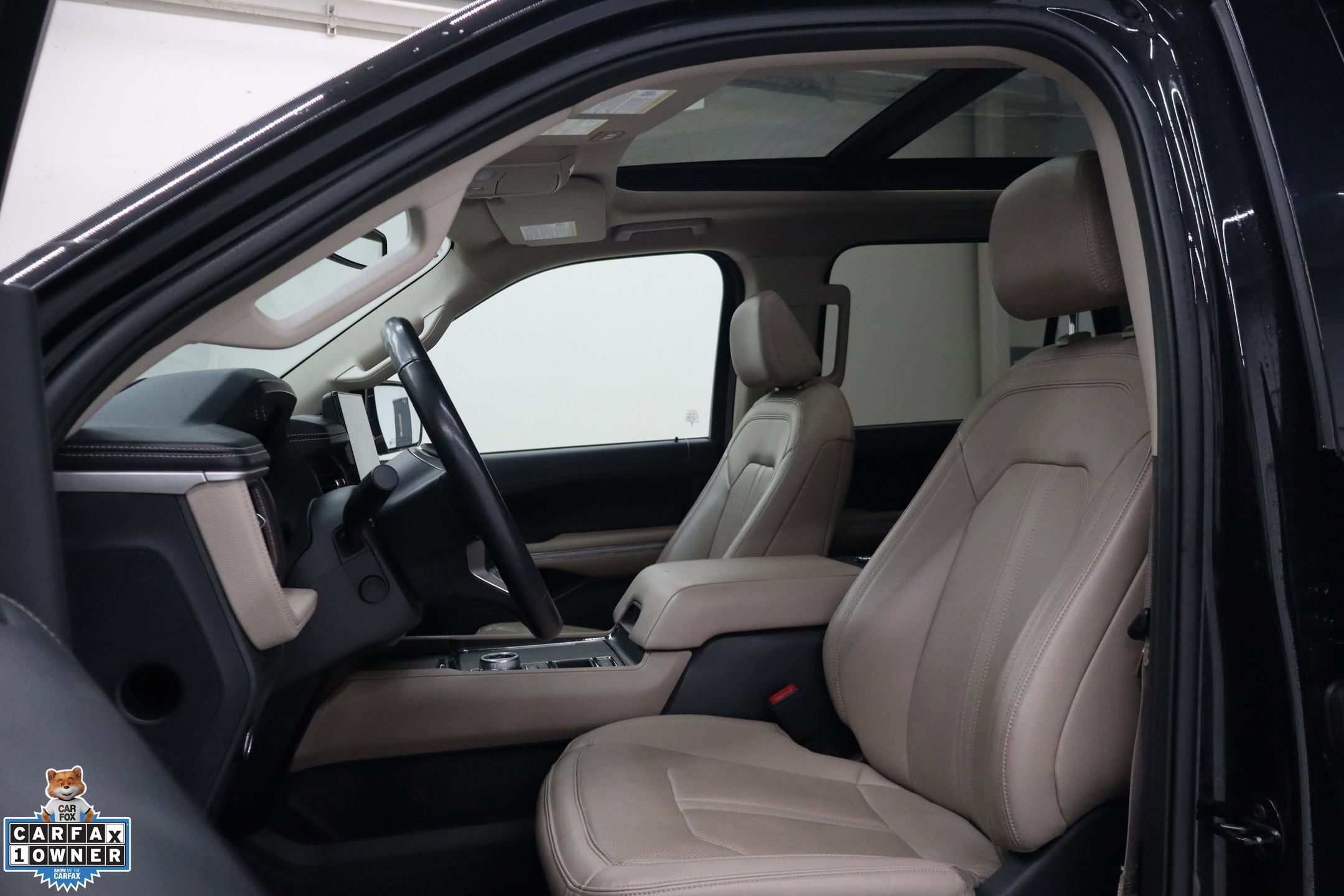 Certified 2024 Ford Expedition Max Limited RWD image 10