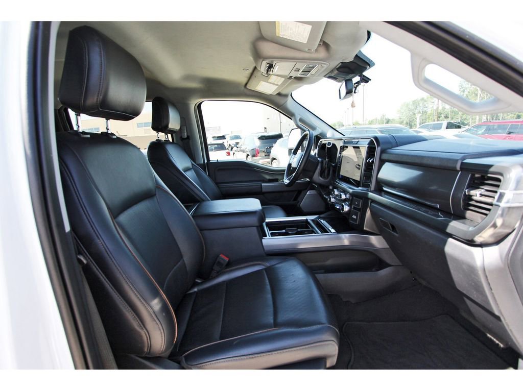Certified 2025 Ford F350 Lariat AWD/4WD image 26