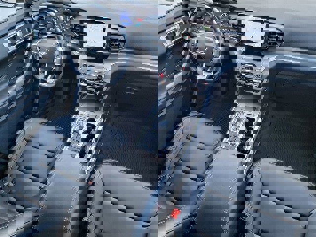 Certified 2022 Ford Explorer XLT w/ Equipment Group 202A image 40