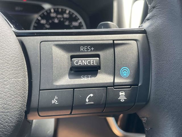 Used 2023 Nissan Rogue SL w/ SL Premium Package FWD image 22