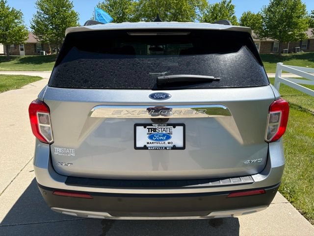 Certified 2024 Ford Explorer XLT w/ Equipment Group 202A AWD/4WD image 5